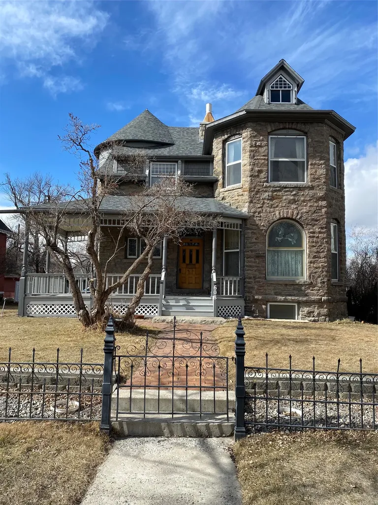 608 N Ewing Street Helena MT 59601