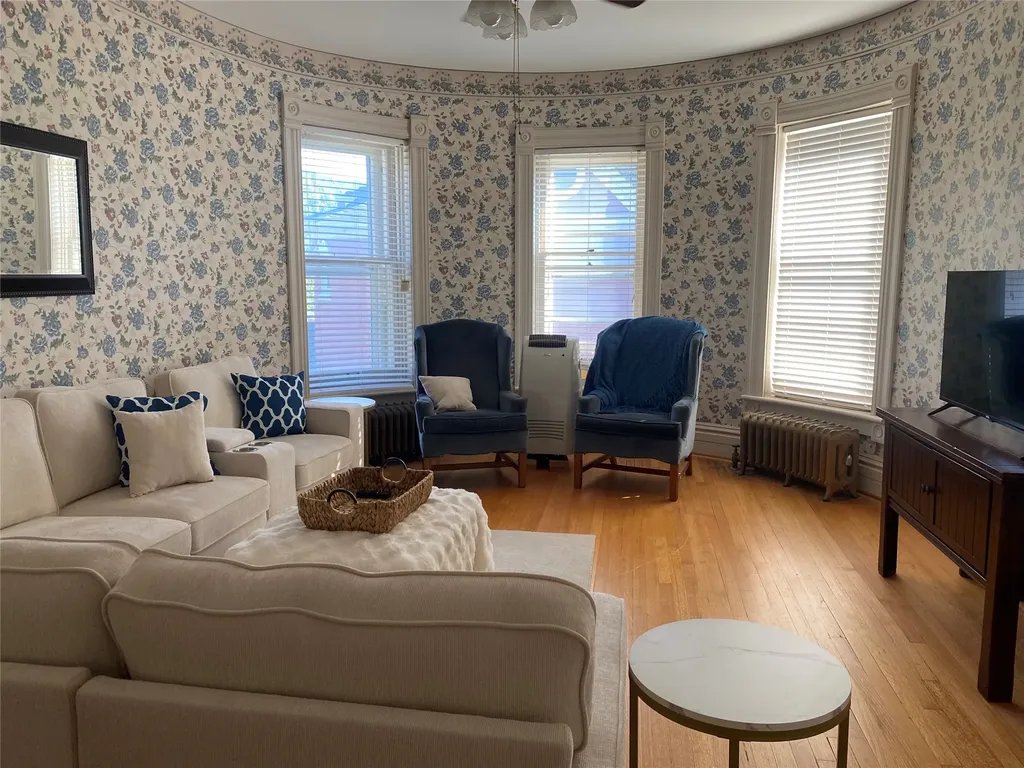 608 N Ewing Street Helena MT 59601