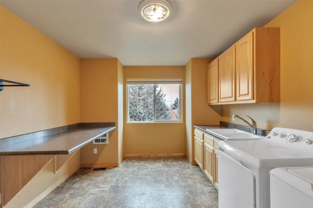 407 Joseph Drive Corvallis MT 59828