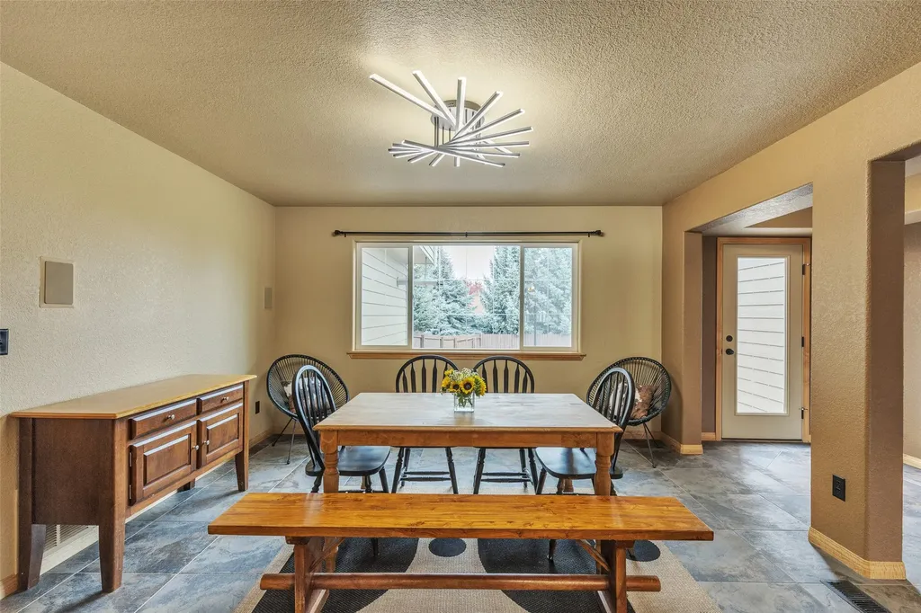 407 Joseph Drive Corvallis MT 59828