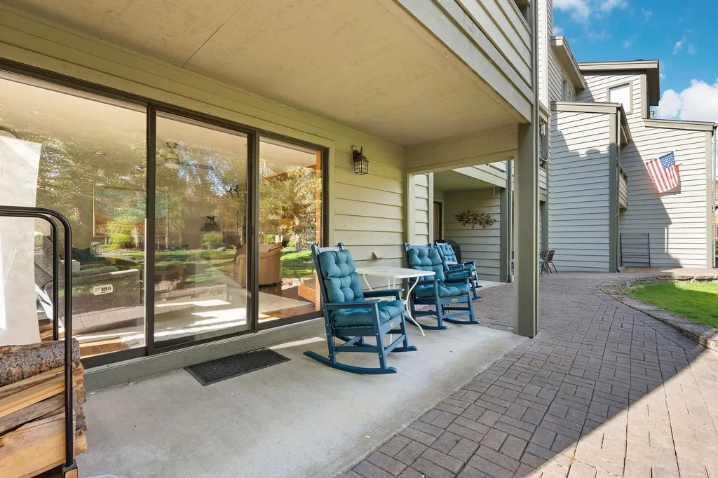 270 Bridge Street Bigfork MT 59911