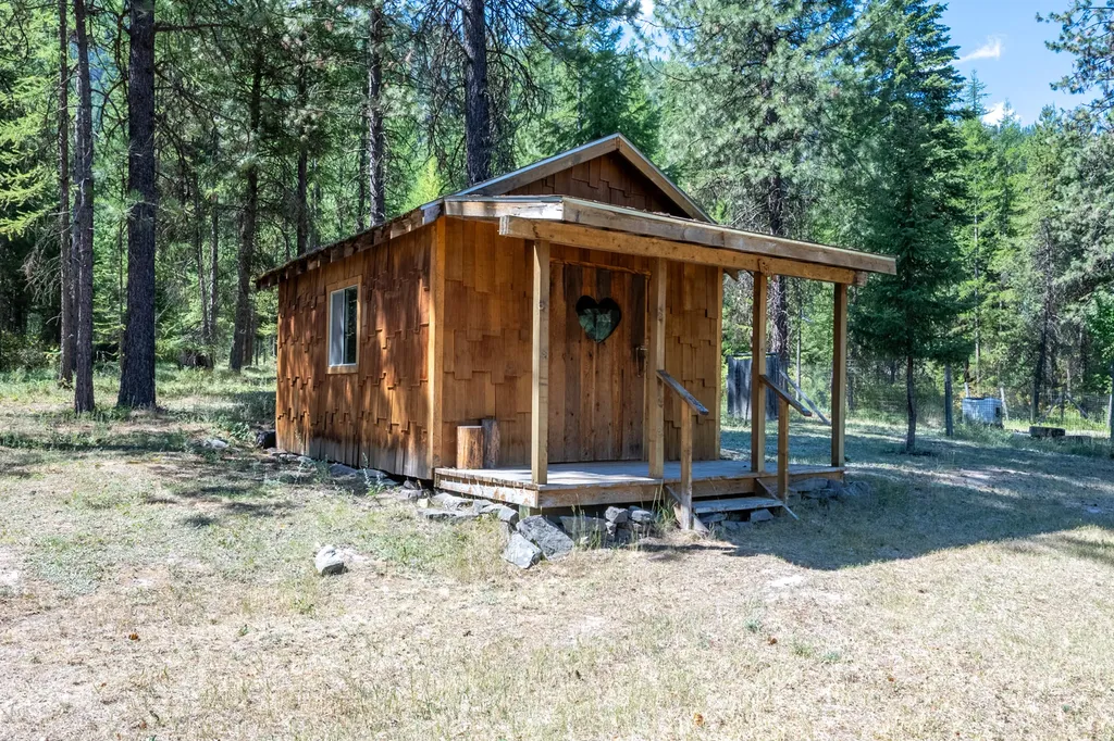 80 Pattee Drive Superior MT 59872