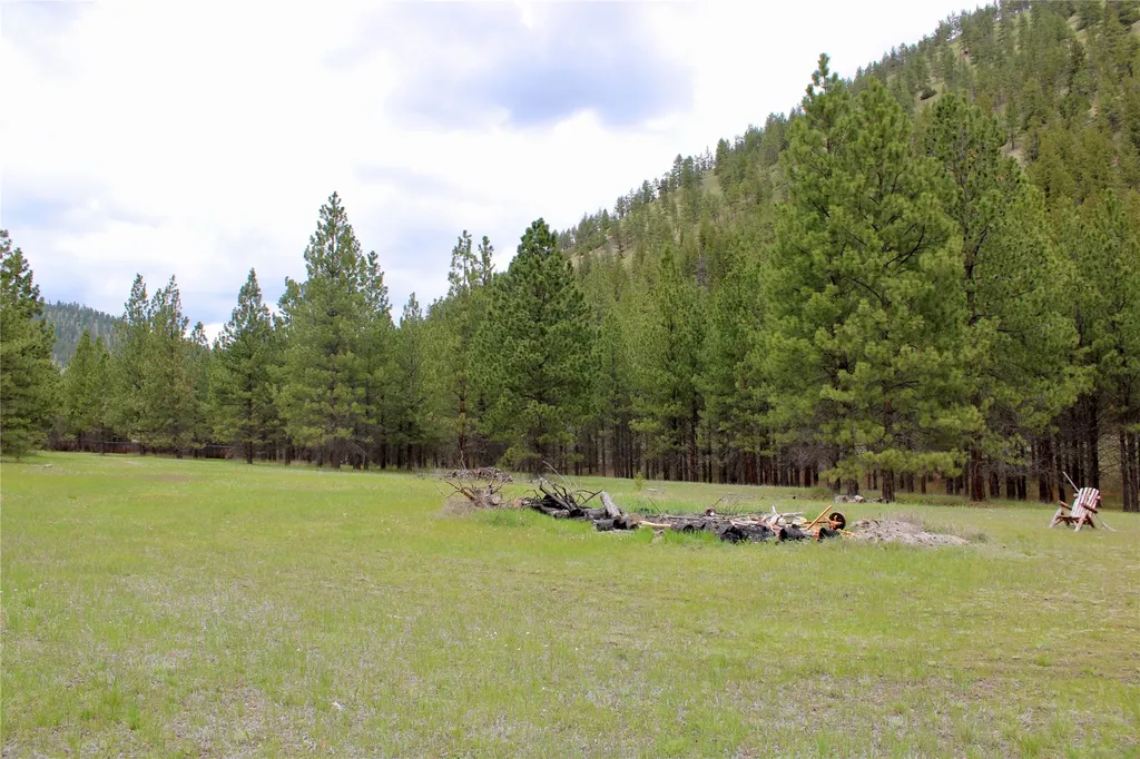Nhn Sleeman Creek Road Lolo MT 59847