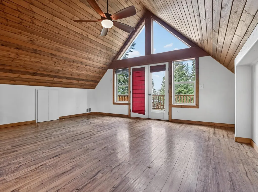 28 Skippers Court Rexford MT 59930