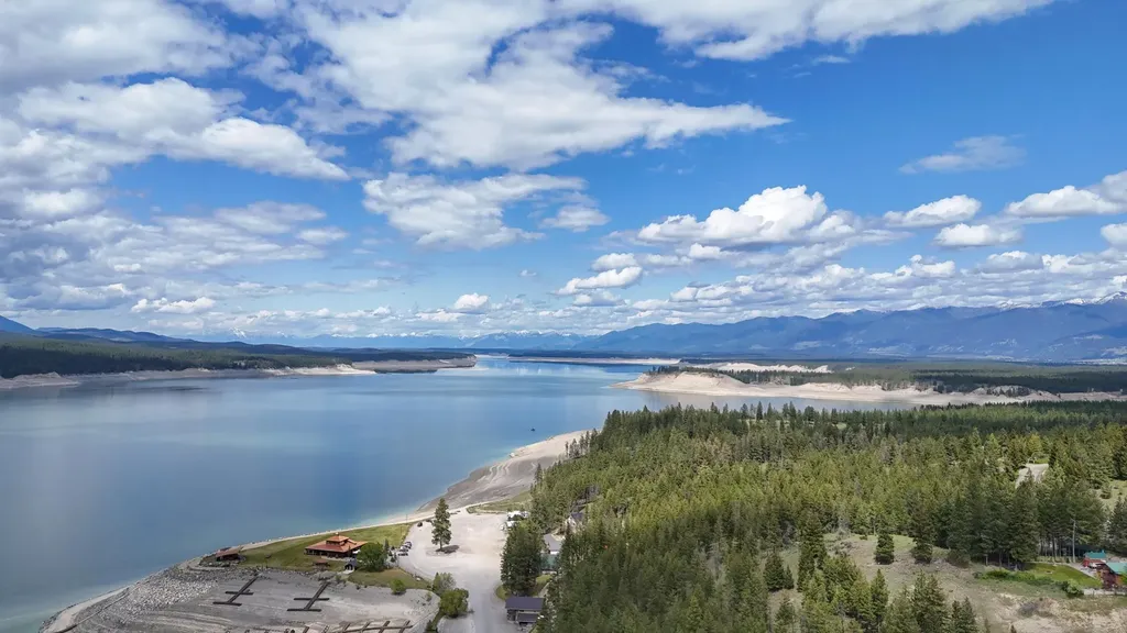 28 Skippers Court Rexford MT 59930