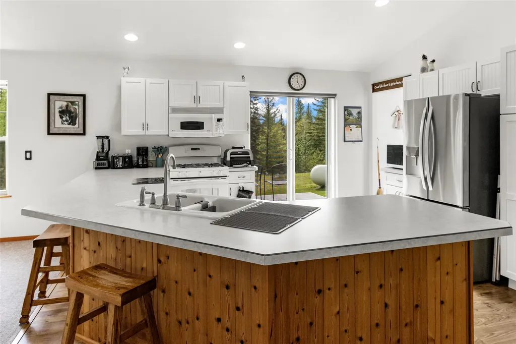 770 Spruce Mountain Road Columbia Falls MT 59912