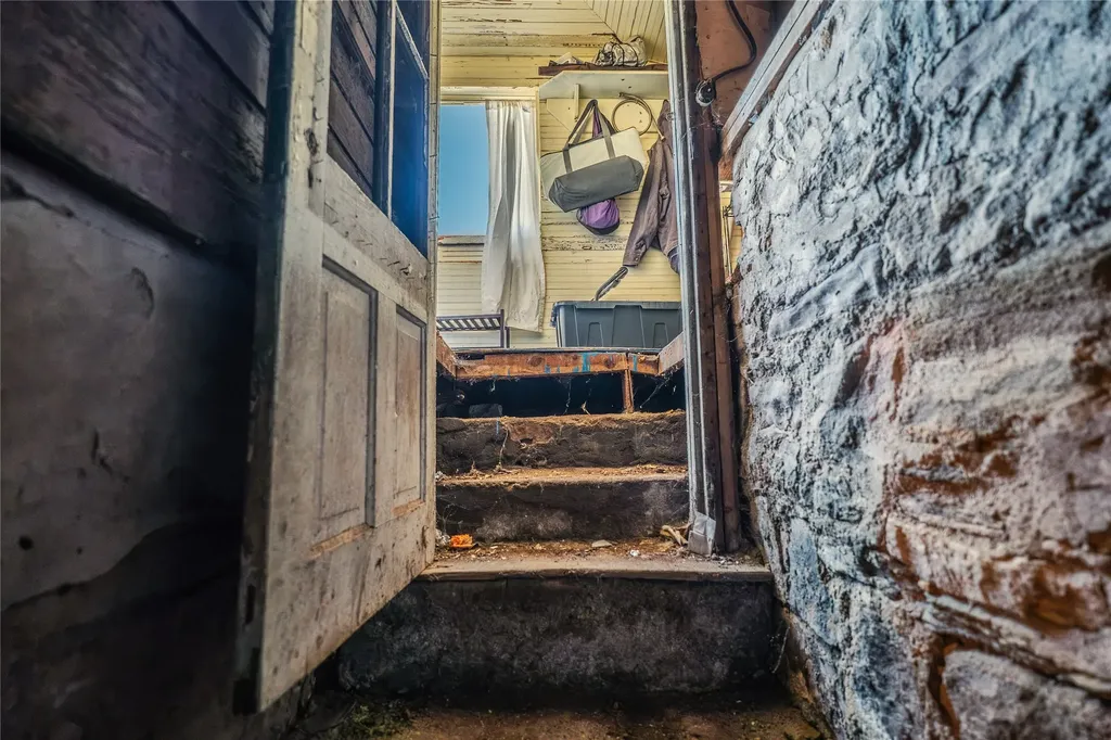 332 2nd Avenue S Belt MT 59412
