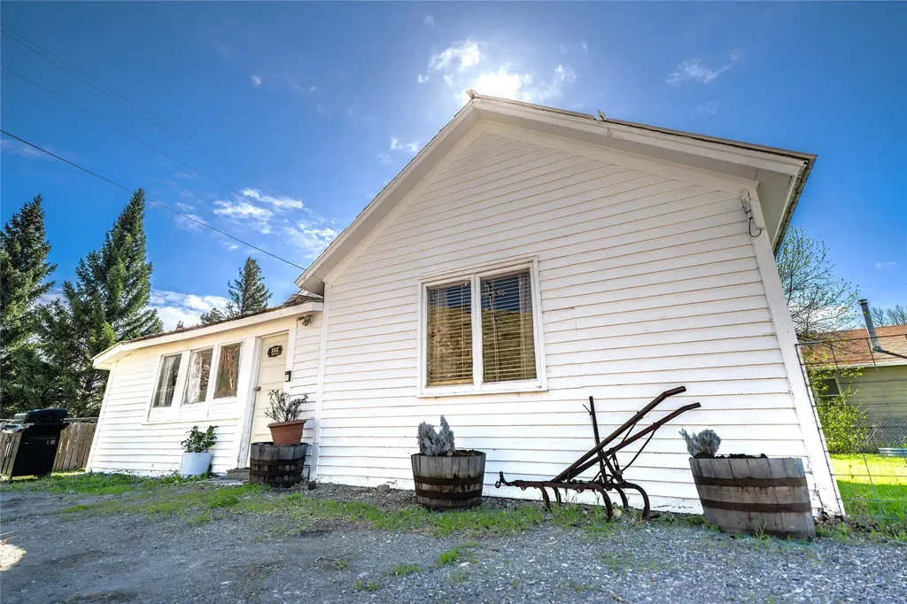 332 2nd Avenue S Belt MT 59412