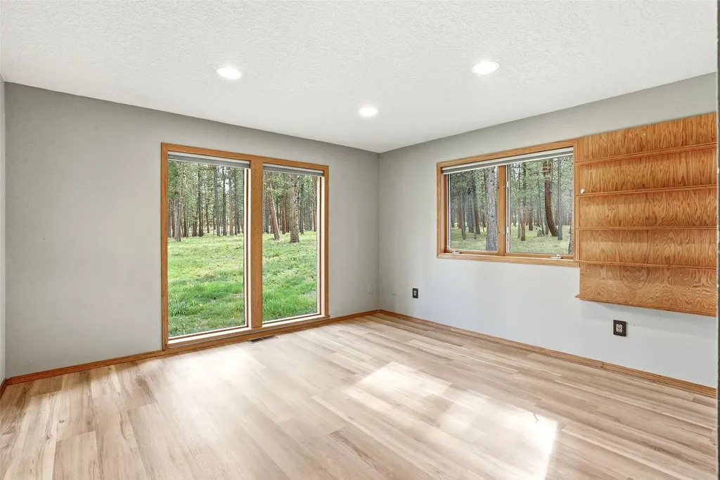 29100 Camp Run Road Bonner MT 59823