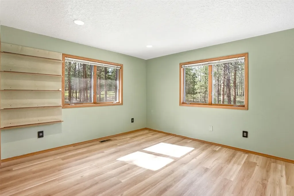 29100 Camp Run Road Bonner MT 59823
