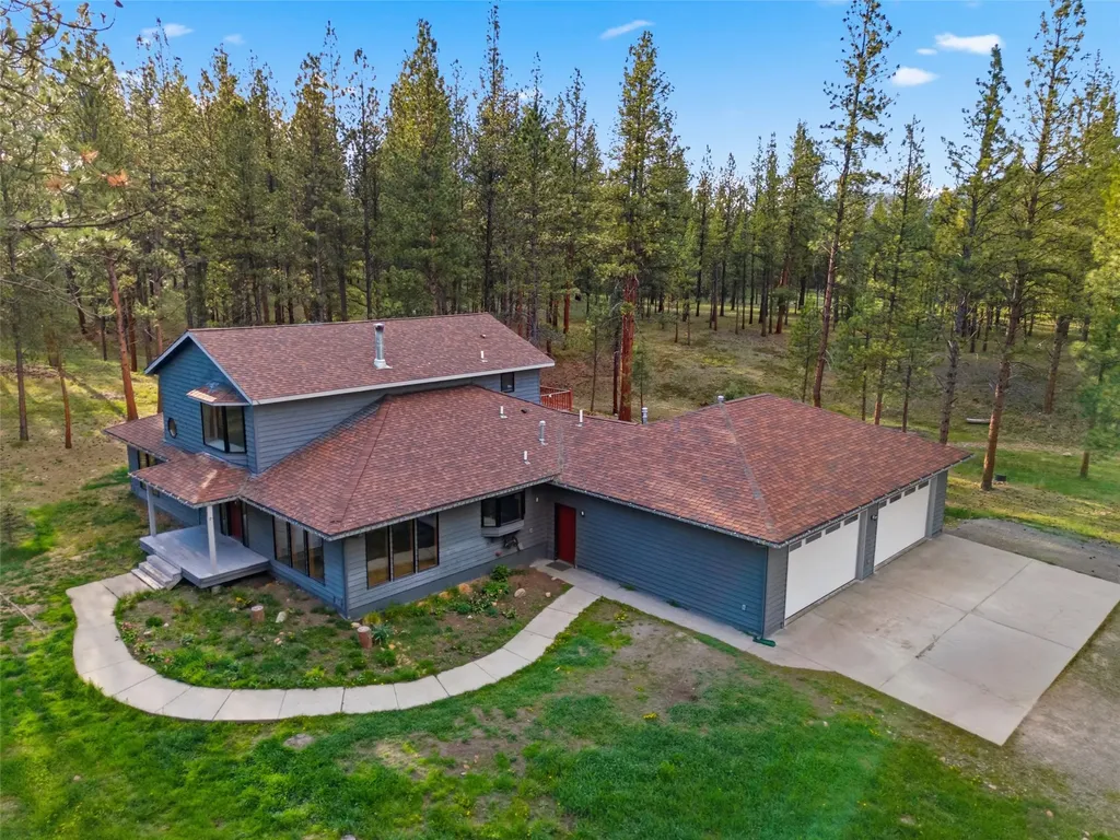 29100 Camp Run Road Bonner MT 59823