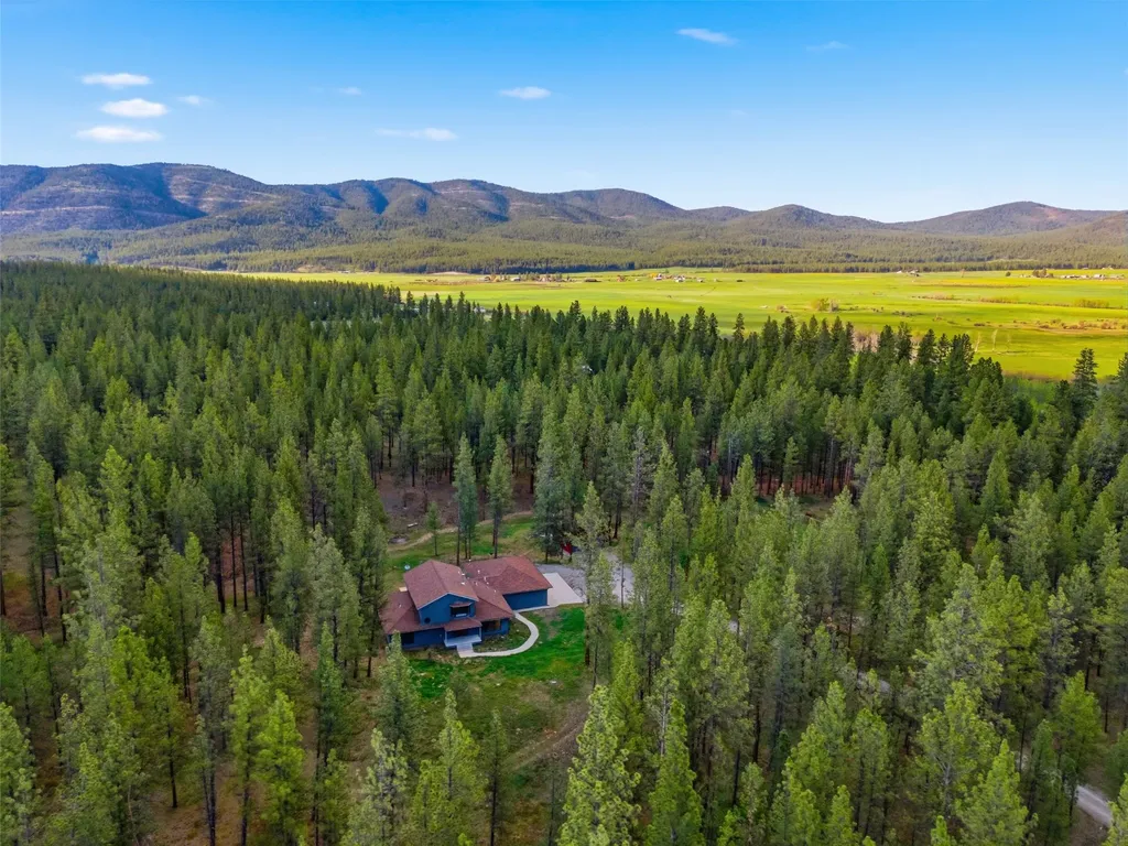29100 Camp Run Road Bonner MT 59823