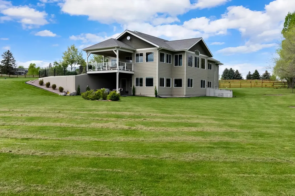 39120 Lakeview Lane Polson MT 59860