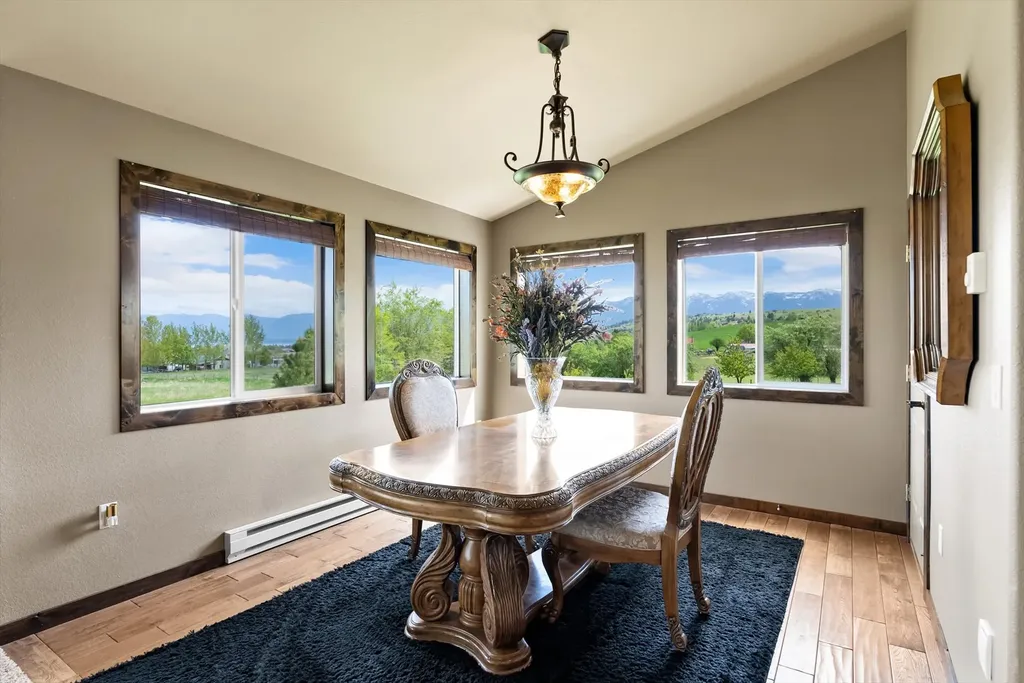 39120 Lakeview Lane Polson MT 59860