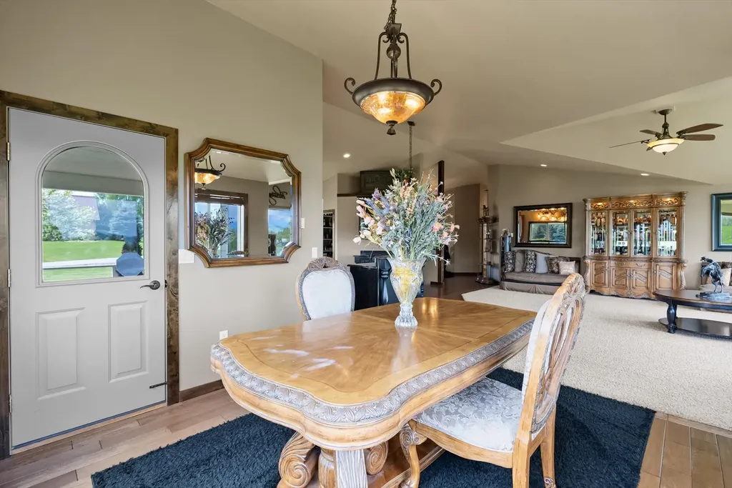 39120 Lakeview Lane Polson MT 59860