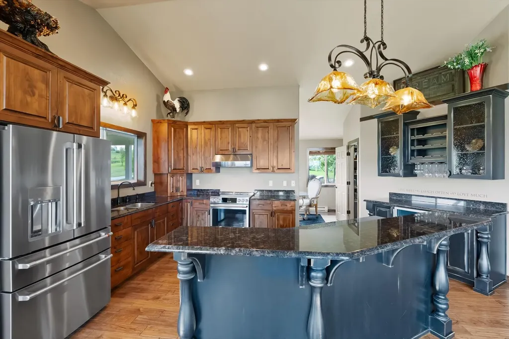 39120 Lakeview Lane Polson MT 59860