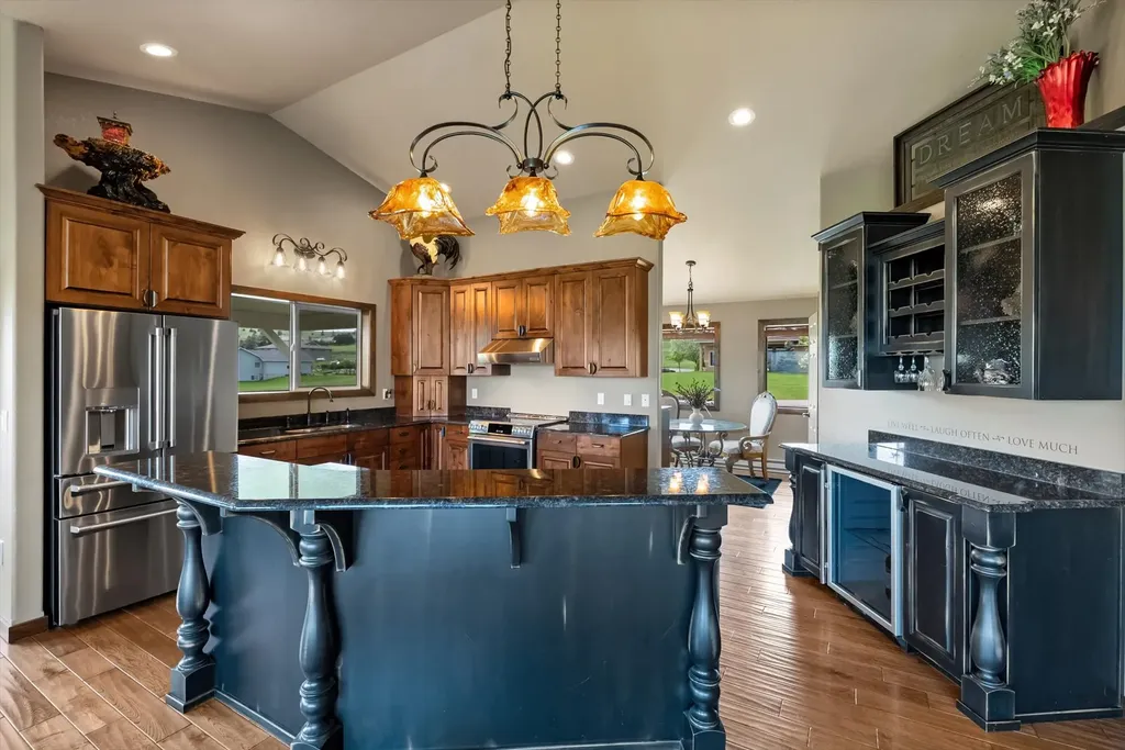 39120 Lakeview Lane Polson MT 59860