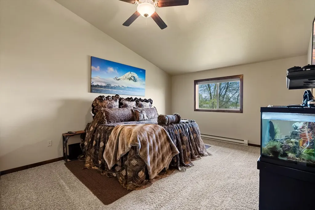 39120 Lakeview Lane Polson MT 59860