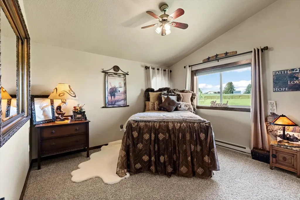 39120 Lakeview Lane Polson MT 59860