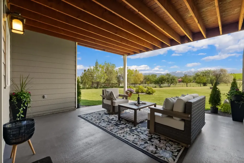 39120 Lakeview Lane Polson MT 59860