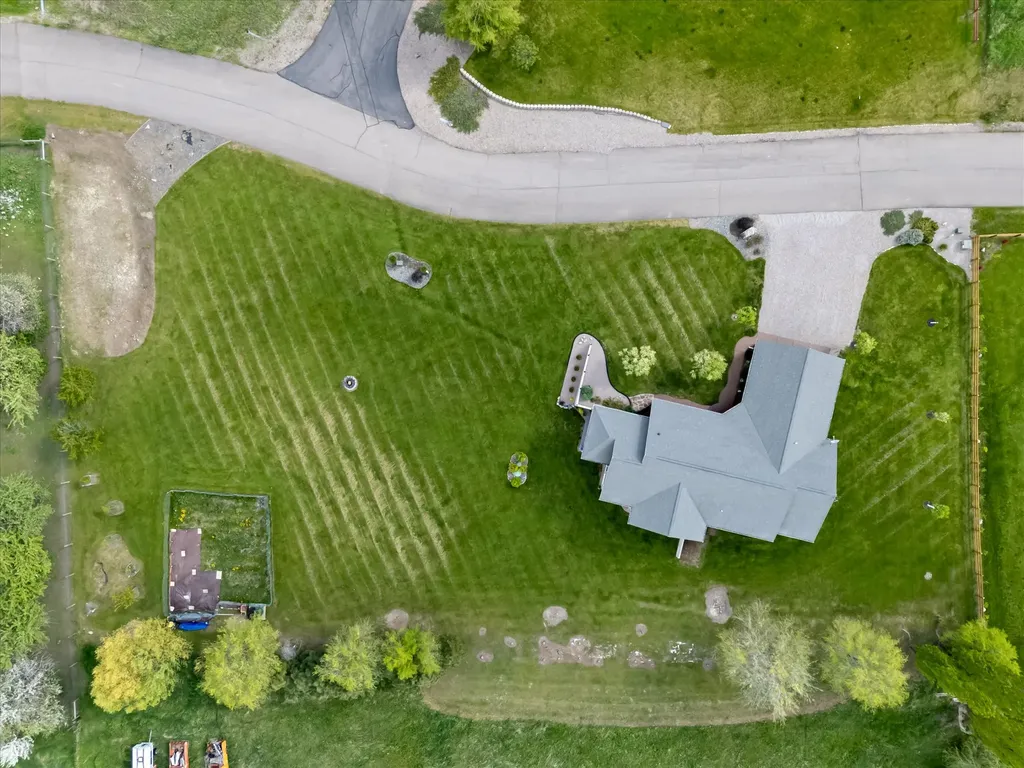 39120 Lakeview Lane Polson MT 59860