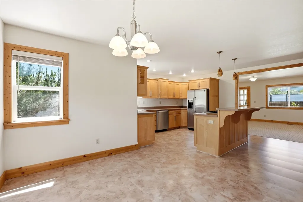 717 S 6th Street Hamilton MT 59840