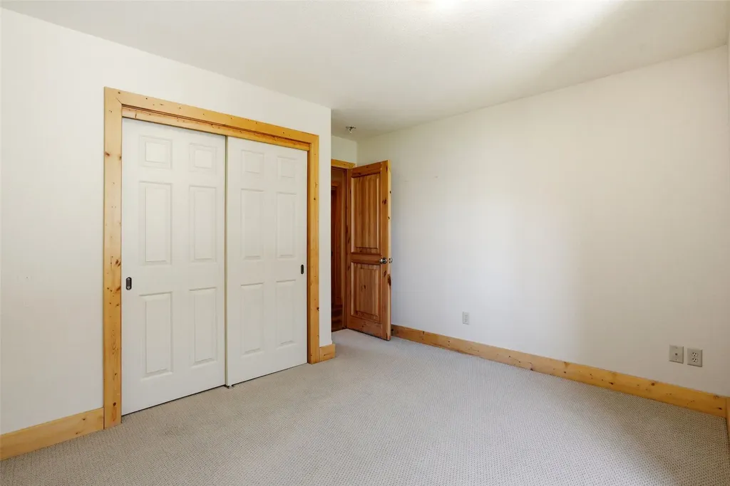 717 S 6th Street Hamilton MT 59840