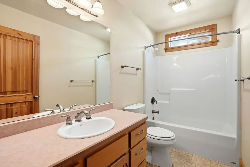 717 S 6th Street Hamilton MT 59840