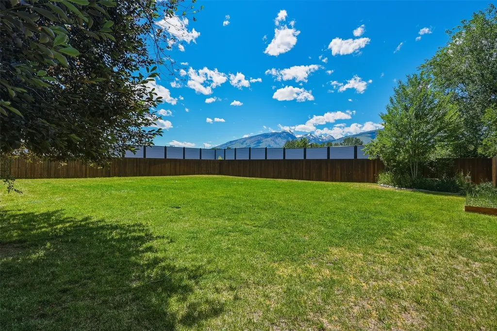 717 S 6th Street Hamilton MT 59840