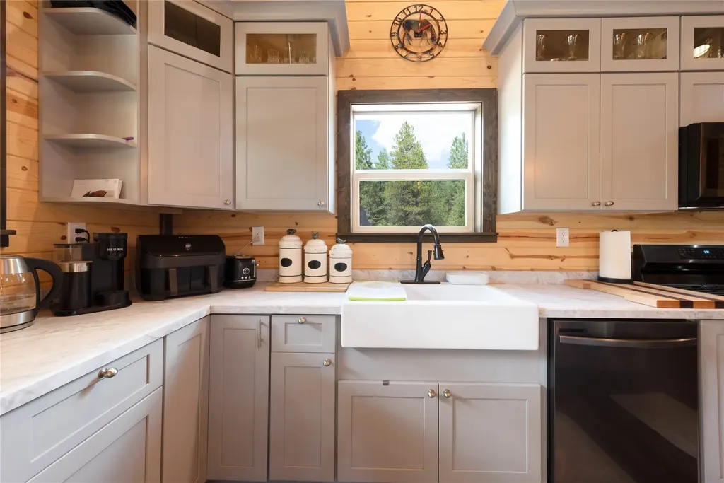 4193 Quartz Creek Road Libby MT 59923