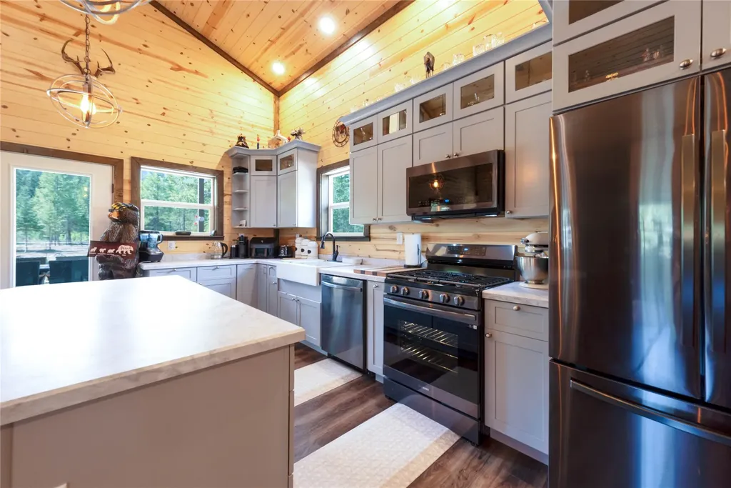 4193 Quartz Creek Road Libby MT 59923