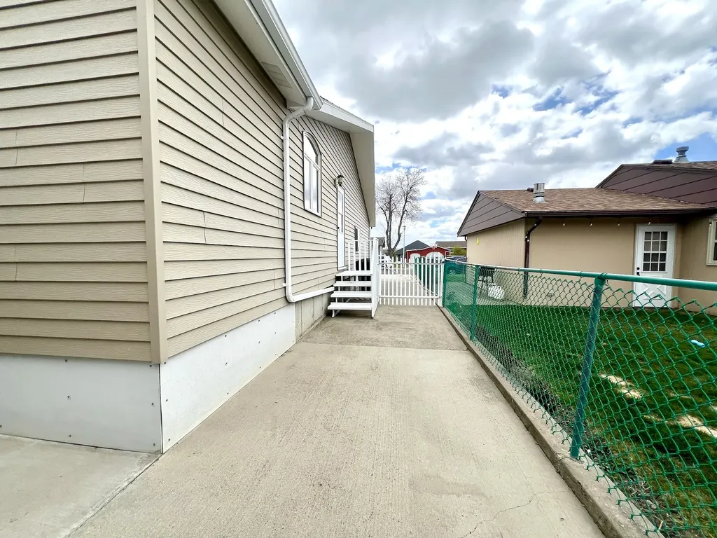 1165 17th Street Havre MT 59501