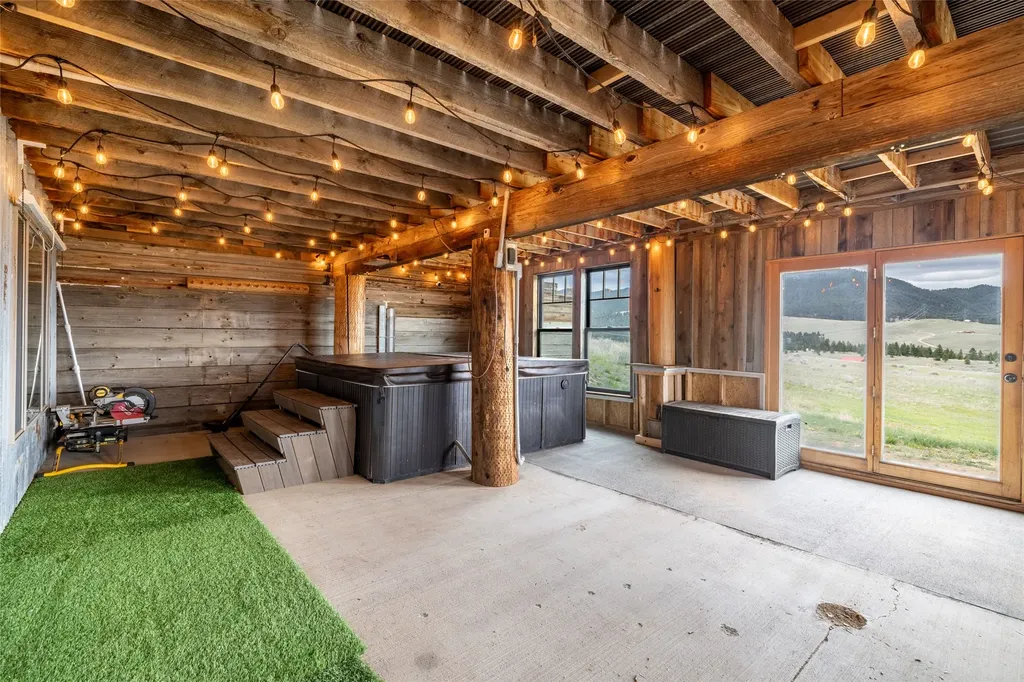 51 Wood Creek Road Boulder MT 59632
