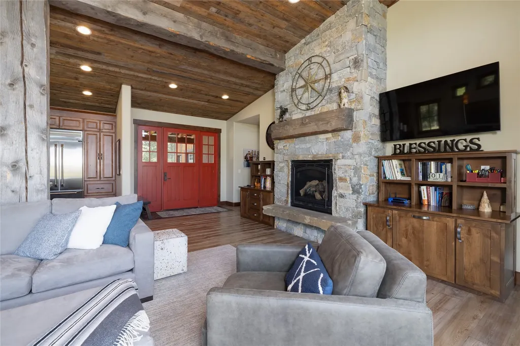 401 Boulder Lane Eureka MT 59917