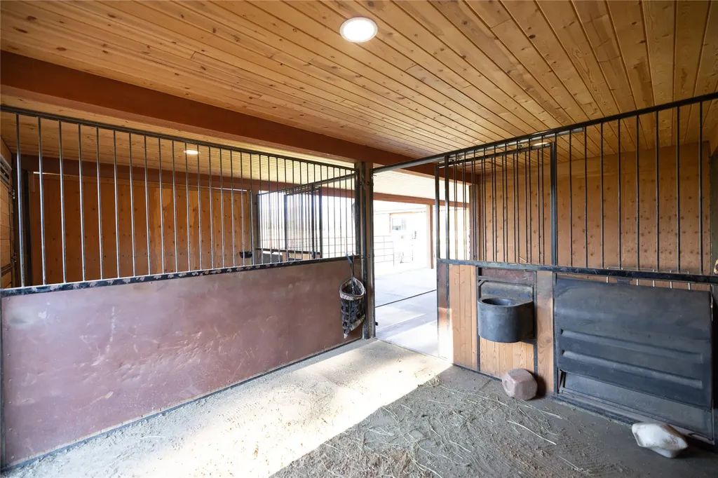 401 Boulder Lane Eureka MT 59917