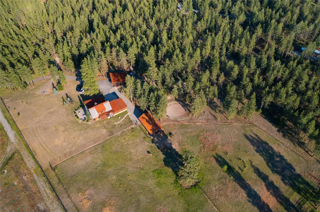 401 Boulder Lane Eureka MT 59917