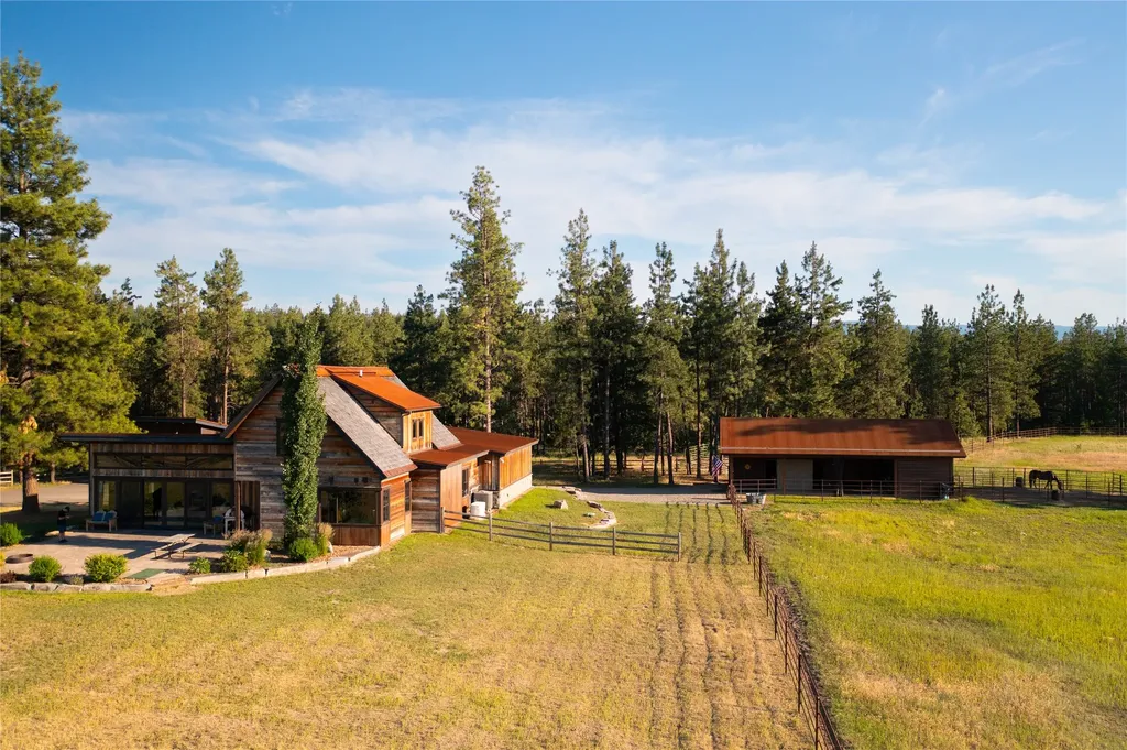 401 Boulder Lane Eureka MT 59917