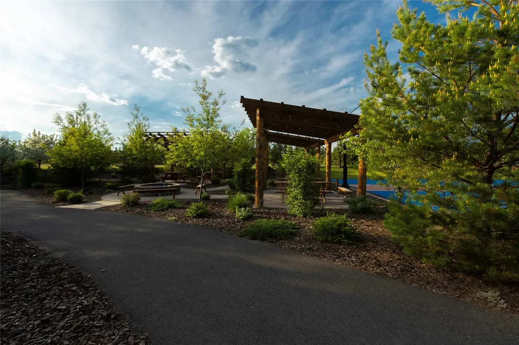 401 Boulder Lane Eureka MT 59917