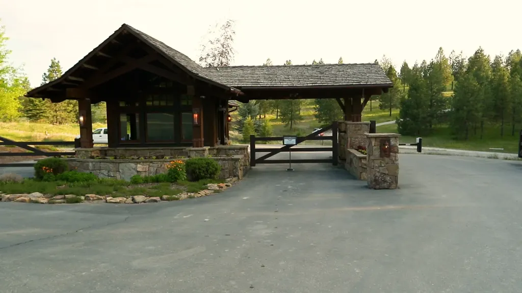 401 Boulder Lane Eureka MT 59917
