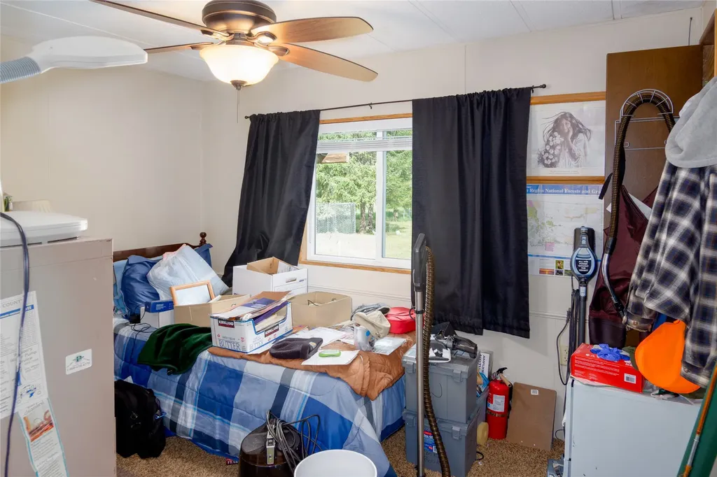 35 Vacation Road Troy MT 59935