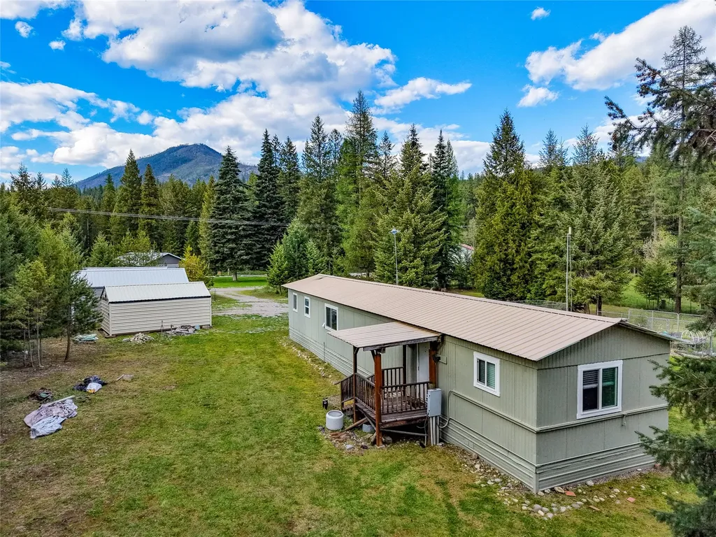 35 Vacation Road Troy MT 59935