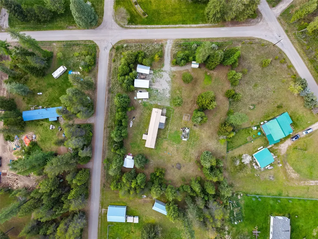 35 Vacation Road Troy MT 59935