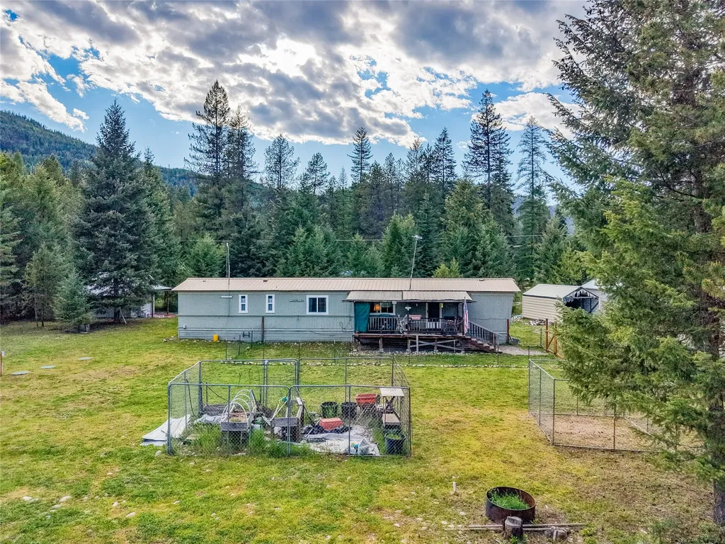 35 Vacation Road Troy MT 59935