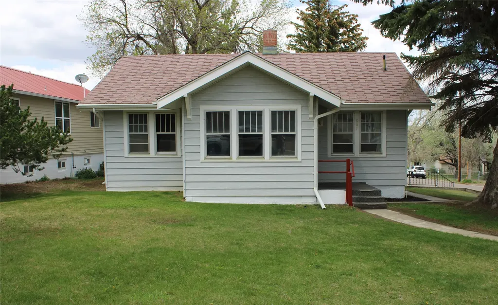 801 Main Street Shelby MT 59474