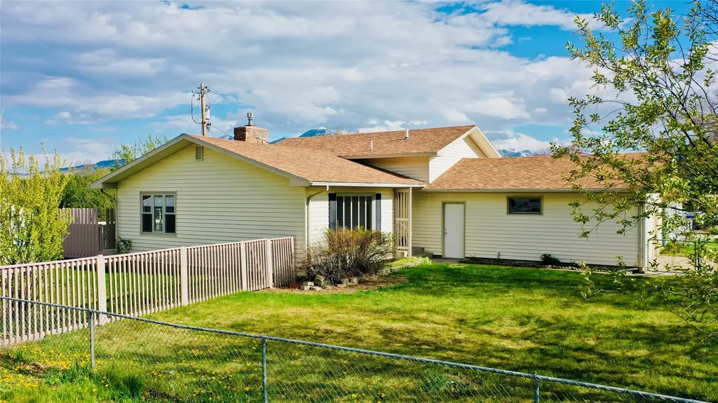 118 Elm Lane Livingston MT 59047