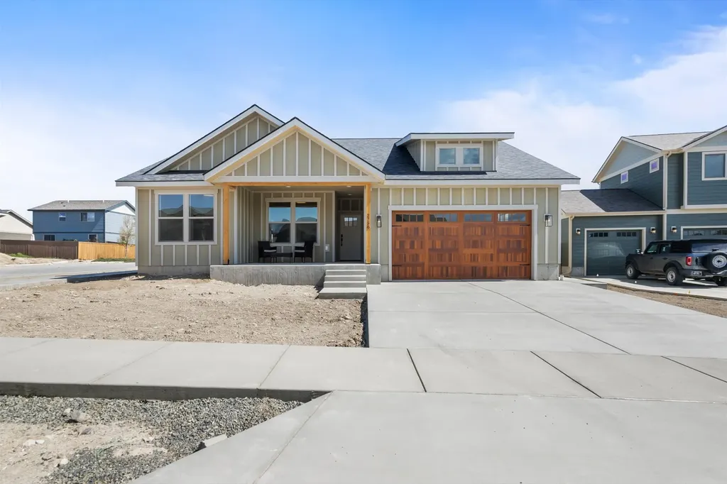 2758 Lone Chief Loop Helena MT 59601