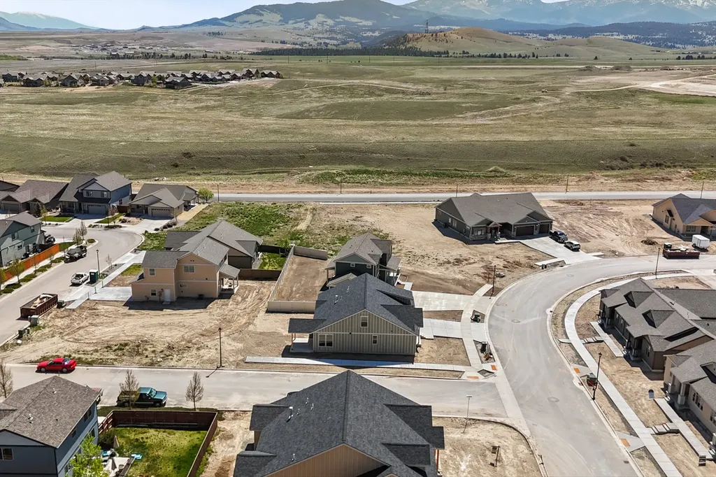 2758 Lone Chief Loop Helena MT 59601