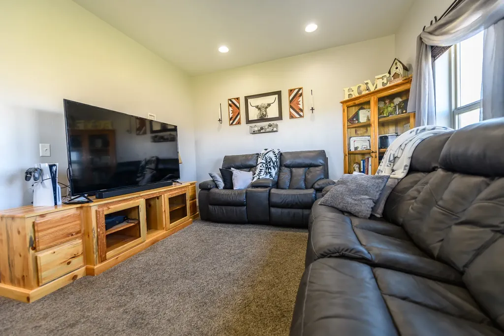 319 Morrison Lane Dillon MT 59725