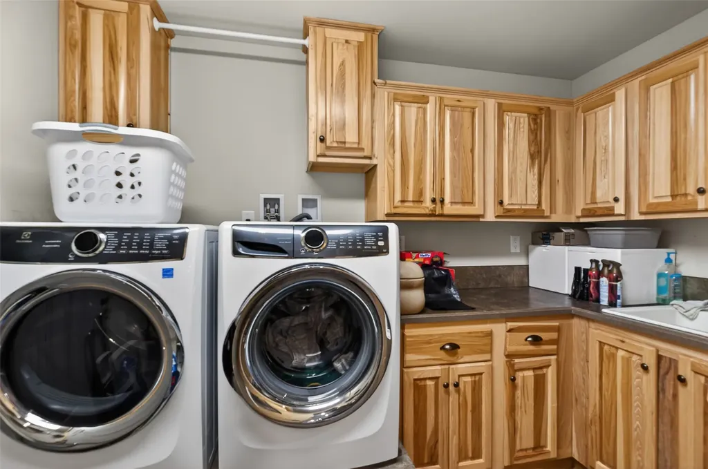 181 Sun Loop Lane Great Falls MT 59404