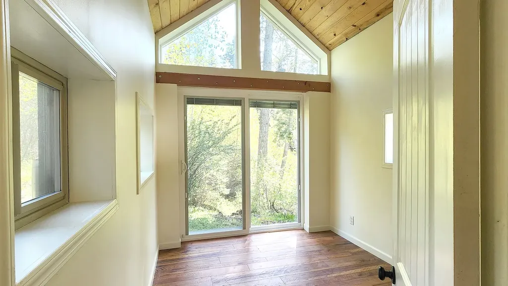 31611 Holmes Creek Lane Polson MT 59860